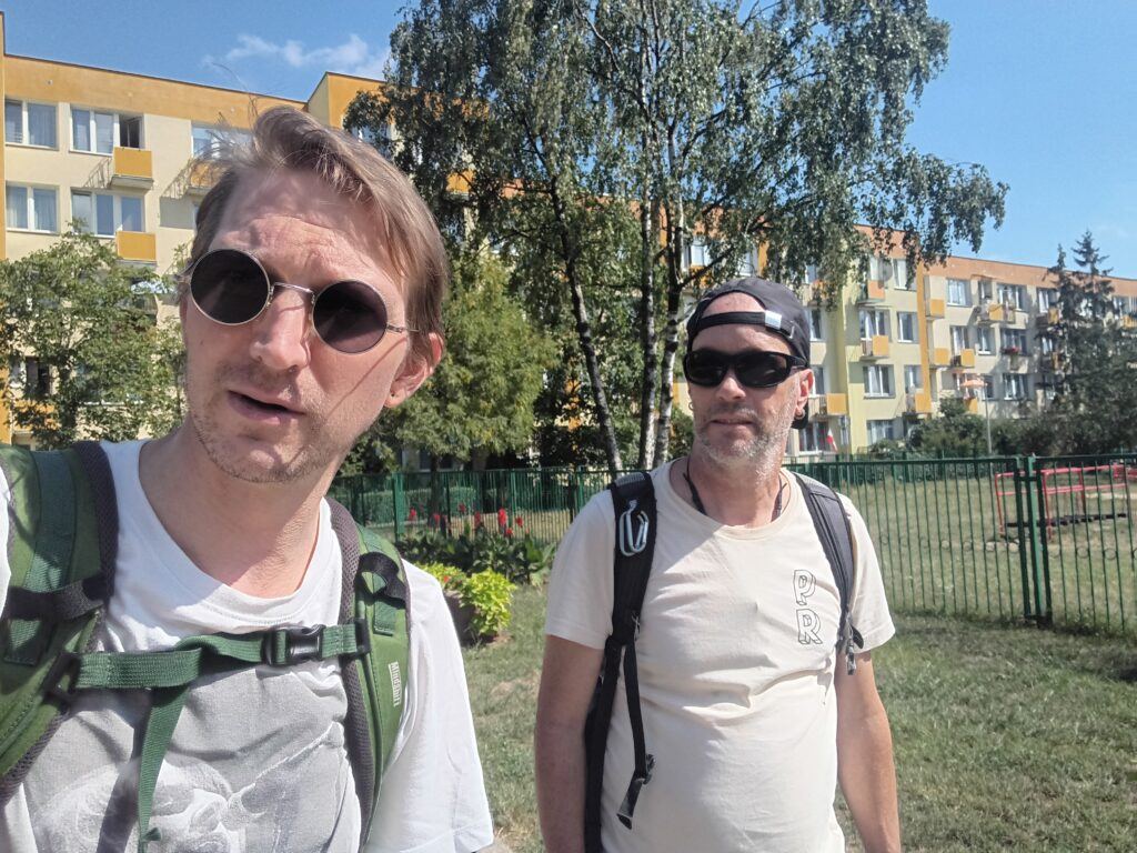 Dziwaczne Odkrycia: Trevor and I Backpacking Przyczółek Grochowski, The Longest Housing Block In Warszawa